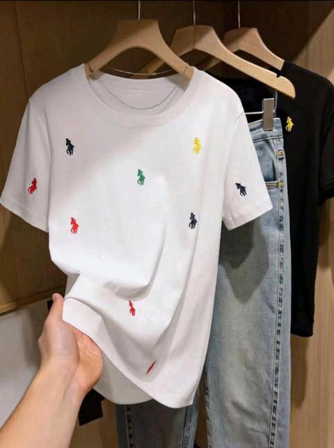 Women T-Shirt Embroidery
